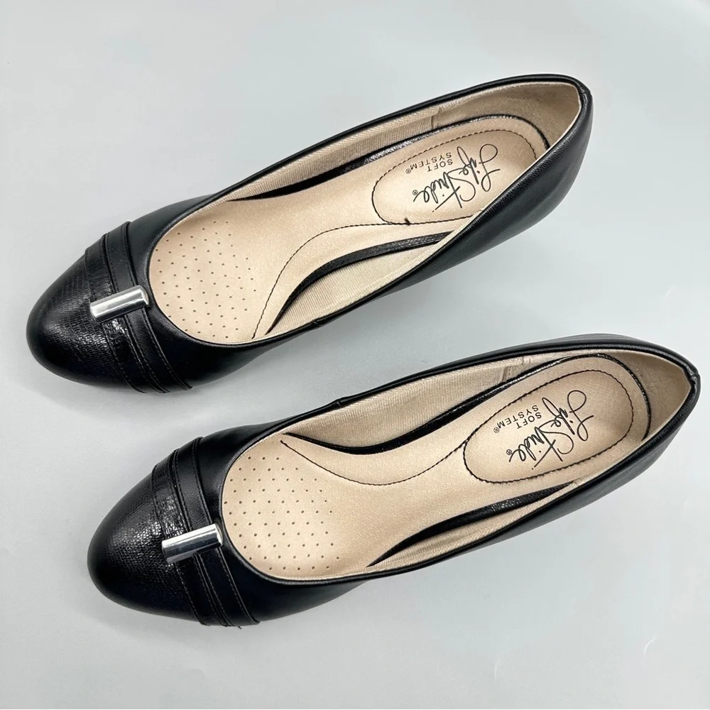 Life Stride Black Flats with Silver Accent